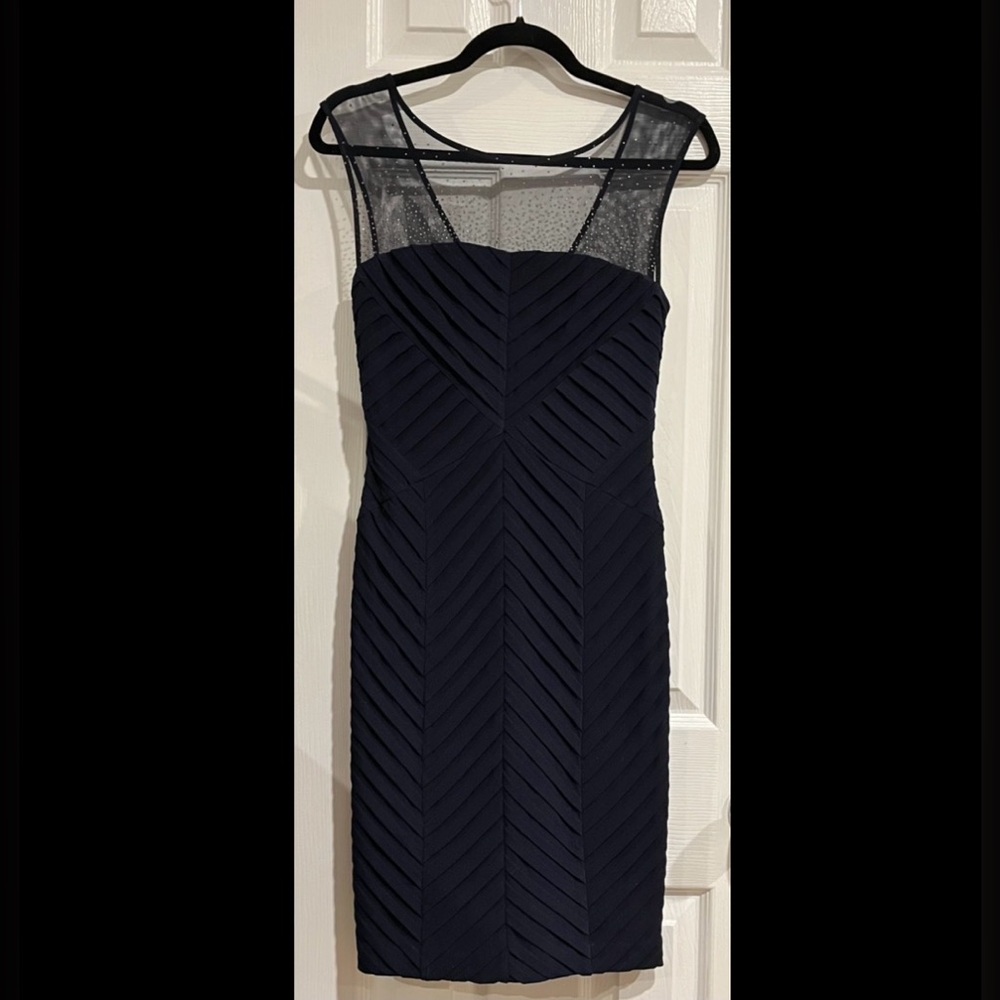 CALVIN KLEIN Navy Chevron Midi Dress